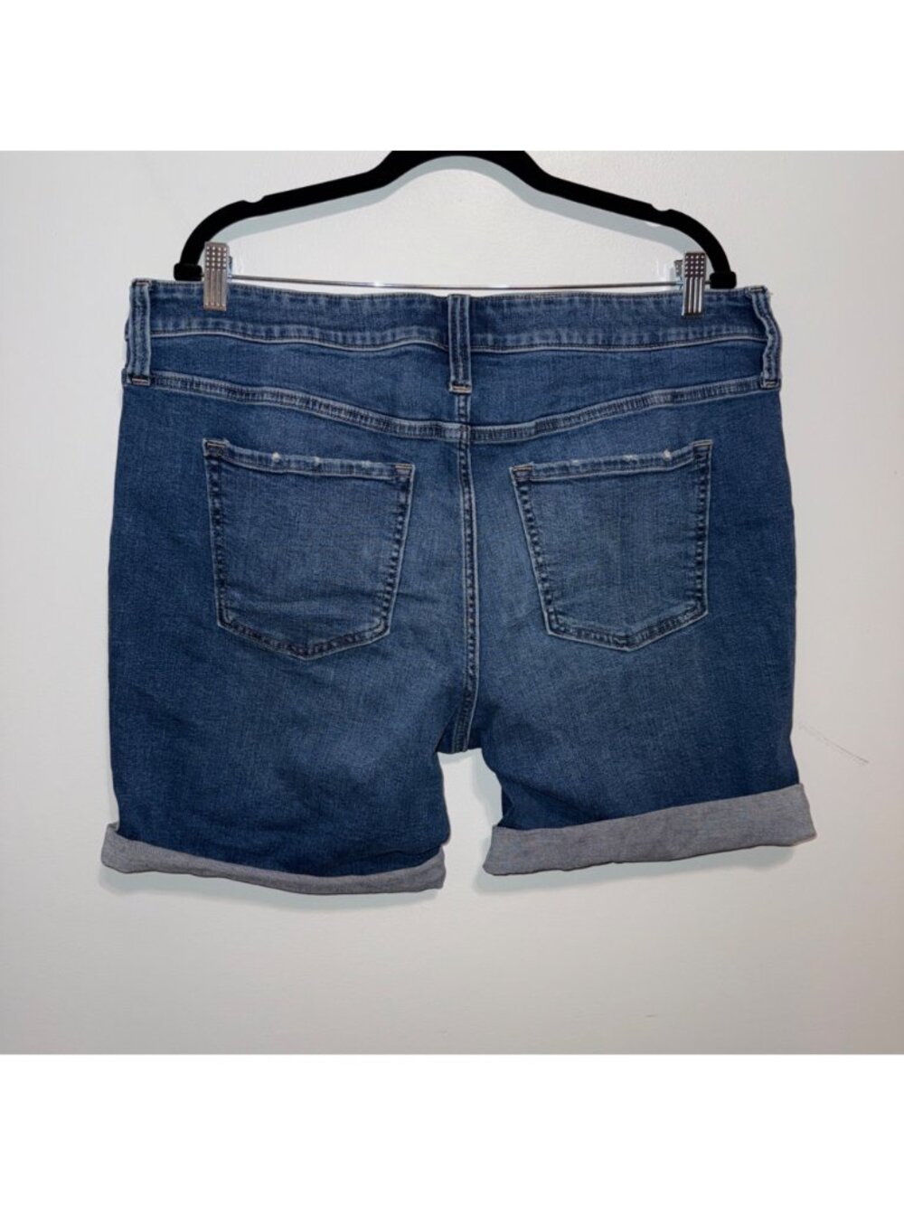 Gap Denim Womens 9" Bermuda Shorts Size 18/34 Dark Wash Cotton Blend Roll Cuff - Picture 6 of 6